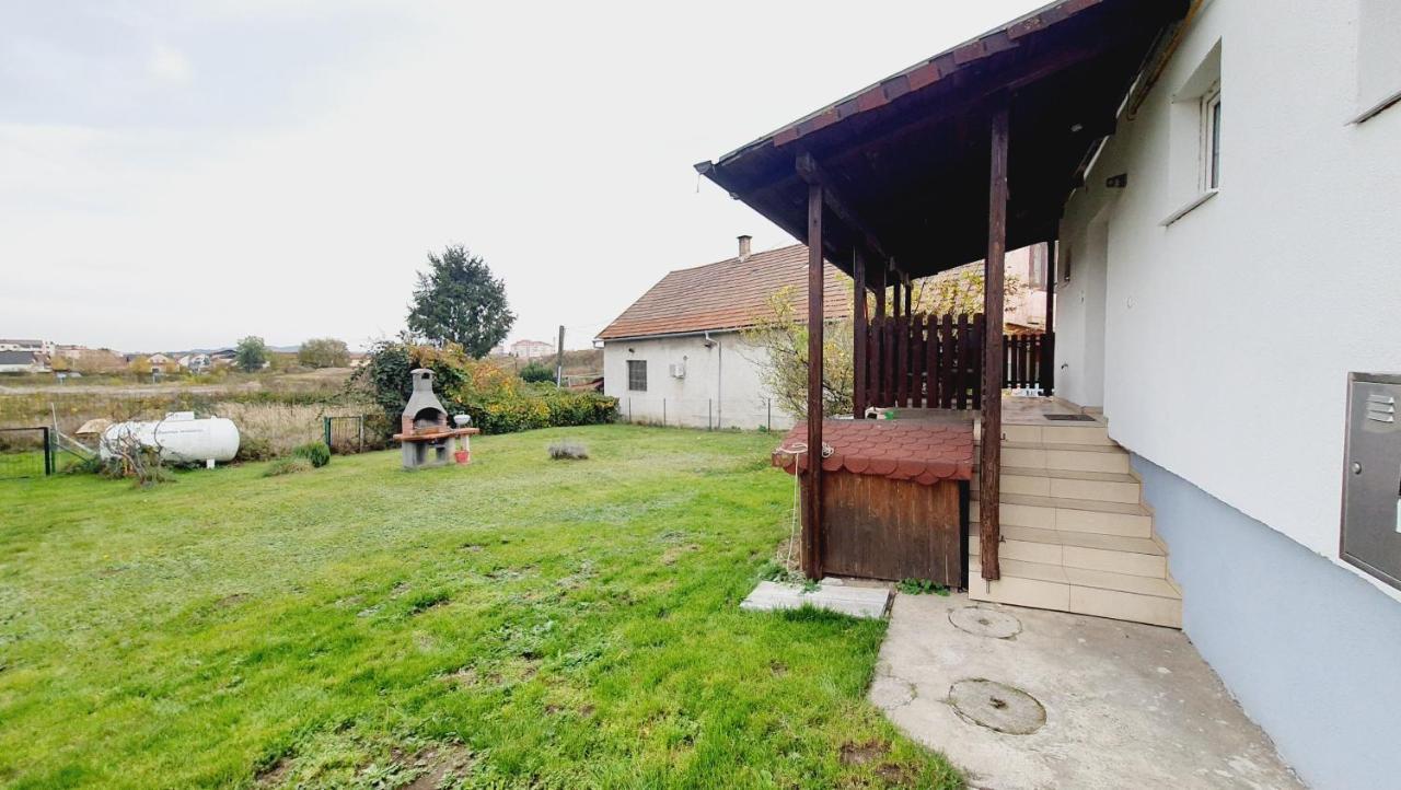 Apartma4Us Maribor Buitenkant foto