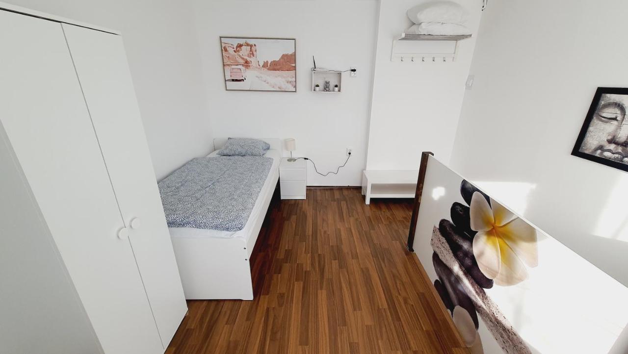 Apartma4Us Maribor Buitenkant foto